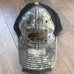 Bass Pro Shops Baseball Cap